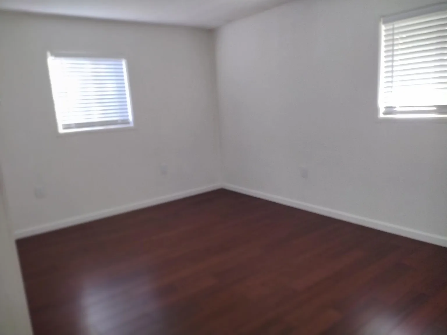 3411 N Windcrest Dr — Photo 4