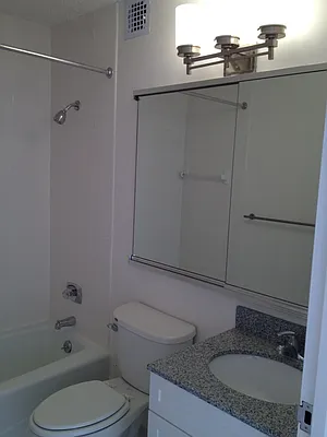 Rented by Realty Operations Group | media 3