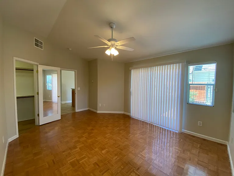 8091 Primoak Way — Photo 6