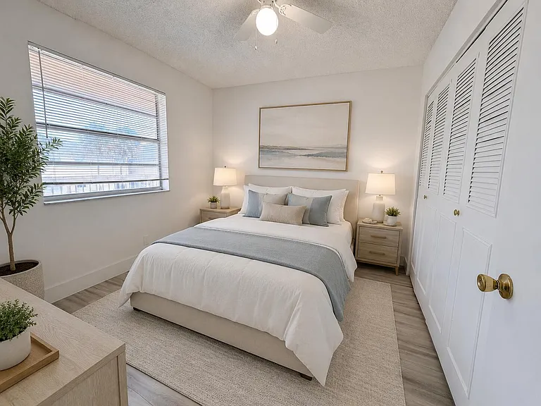 918 Twin Lakes Dr #8-M — Photo 15
