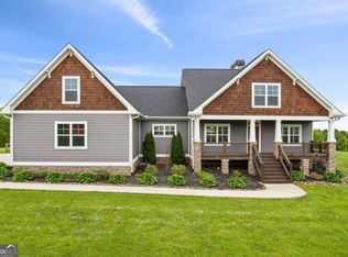 206 Ridgemont Dr, Ellijay, GA 30536