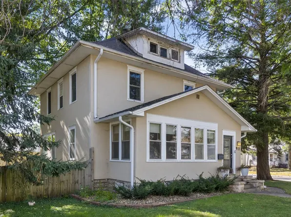 911 6th Ave NW, Austin, MN 55912