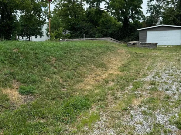 112 Keene Troy Pike, Keene, KY 40339