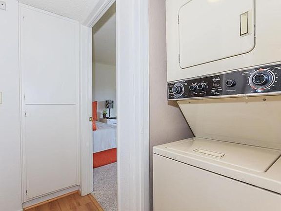 4th image of 27355 Red Bud Pl APT 103