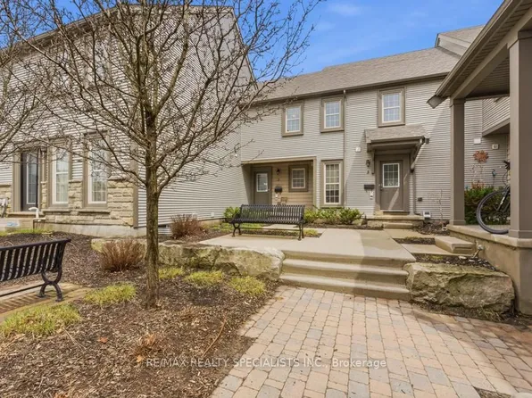 101 Frederick Dr #2, Guelph, ON N1L 0K7