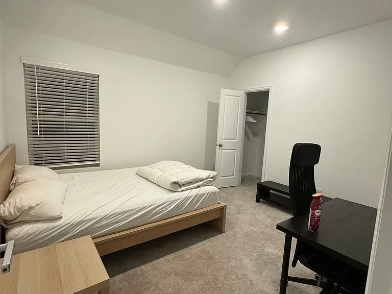 4922 Sand Clouds Dr — Photo 11