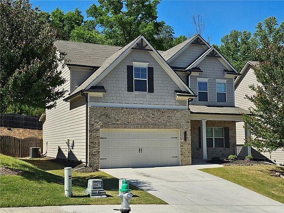 2nd image of 7811 Silk Tree Point