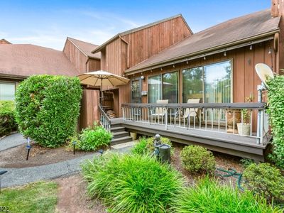 500 Auten Rd  4D, Hillsborough, NJ, 08844