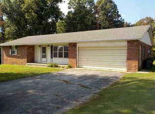 1518 Trogdon Ln, Bedford, IN 47421