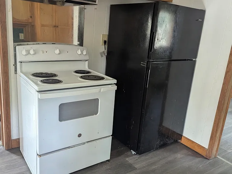 232 Hulin St — Photo 7