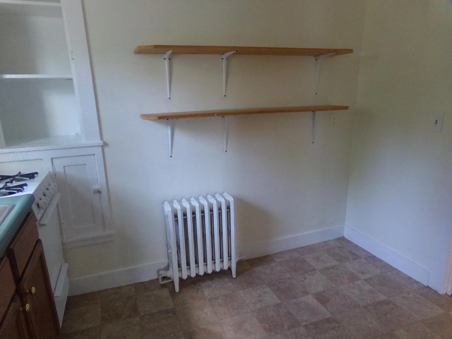 1 bed, $1,325 — Photo 3