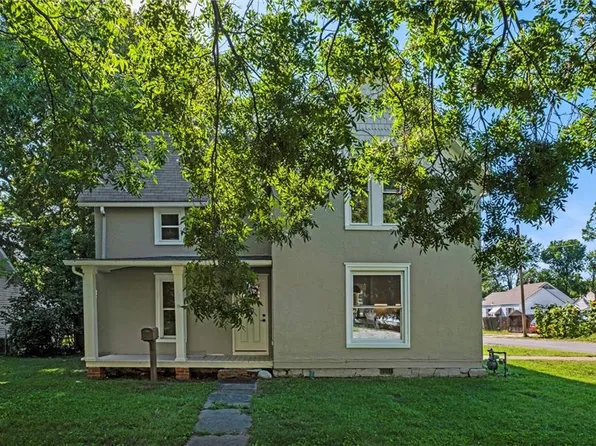 1100 S Independence St, Harrisonville, MO 64701