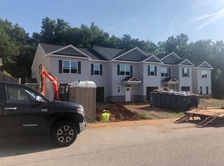 219 Marshland Ln, Greer, SC 29650