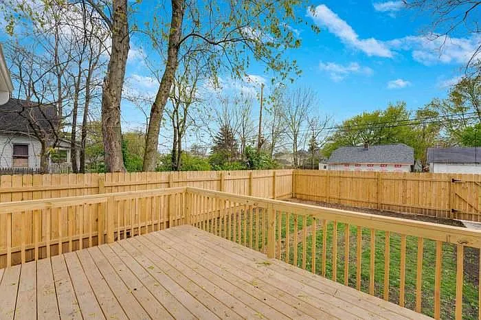 879 Bellows Ave — Photo 28