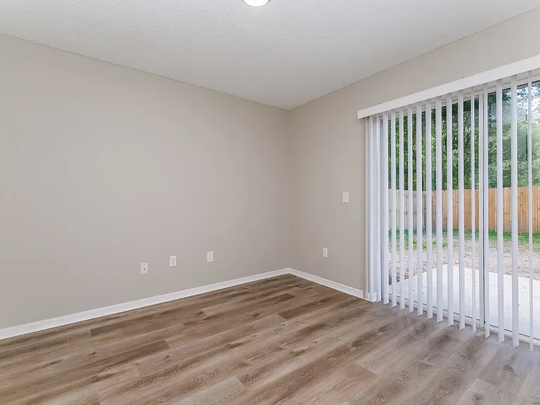 6123 Sand Key Ln — Photo 16