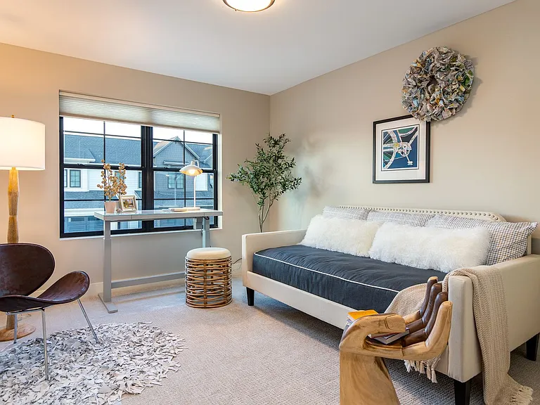 2107-2109 Aikman Dr — Photo 12