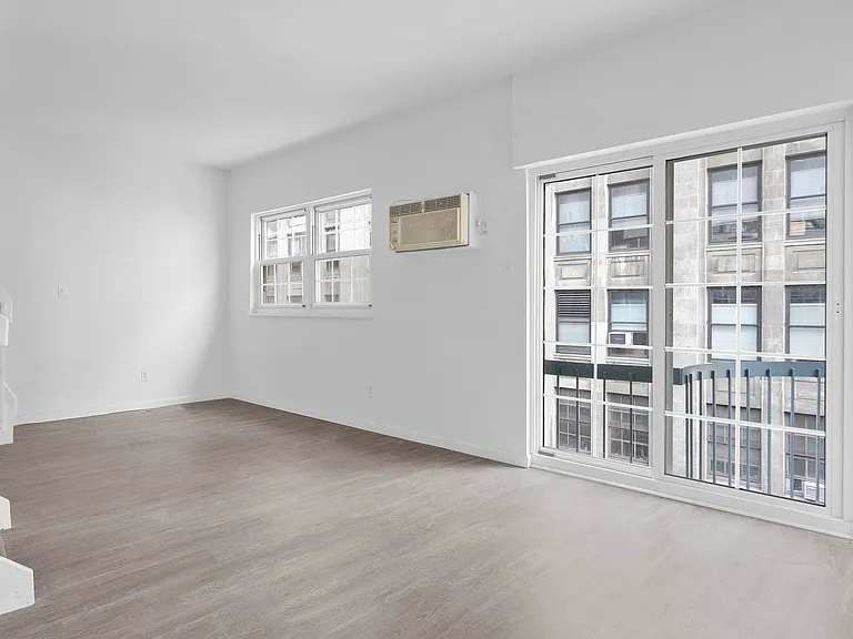 88 Fulton St #322 — Photo 3