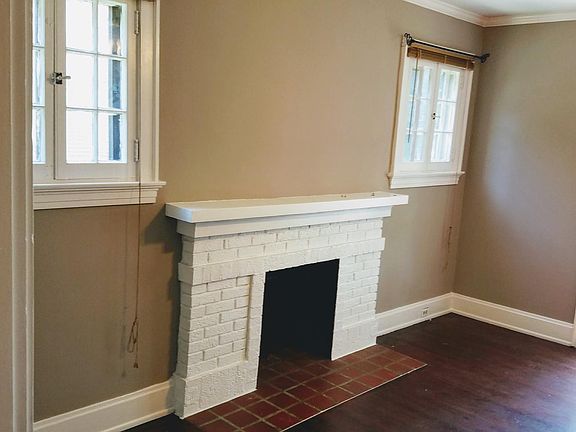 4th image of 4124 Saint Williams Ave #2