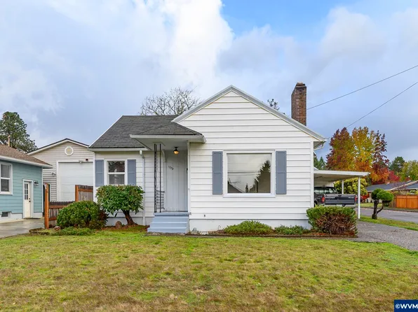 1309 SW Levens St, Dallas, OR 97338