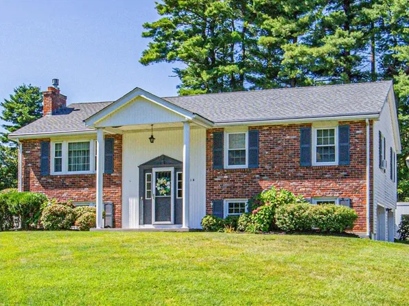 15 Stanford Rd, Franklin, MA 02038