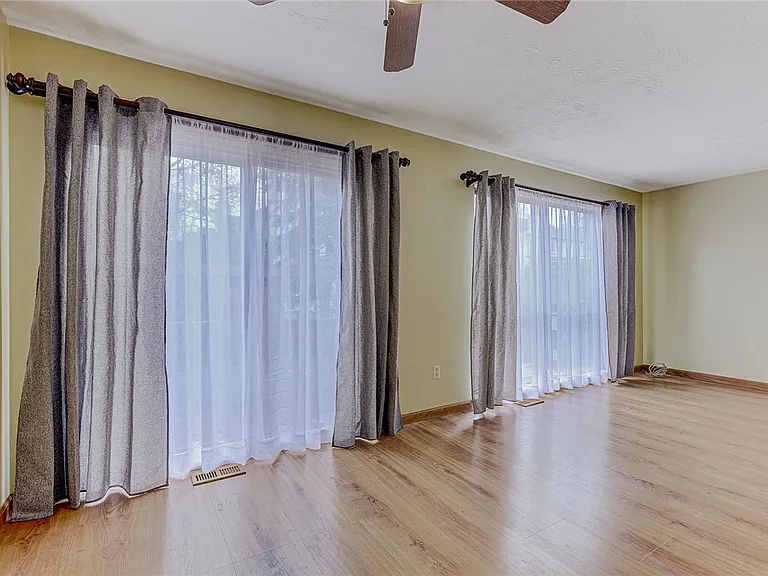 79 Wintergreen Way — Photo 20