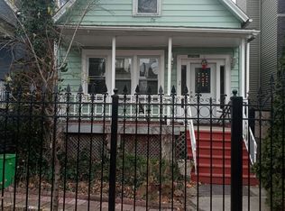 2038 N Whipple St, Chicago, IL 60647