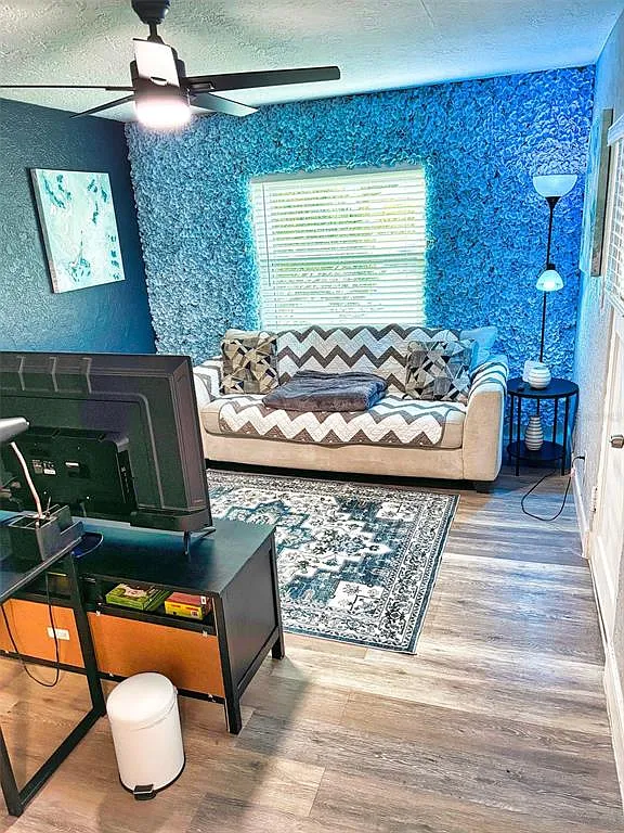1 bed, 1.0 bath, 662 sqft, $2,500 — Photo 2