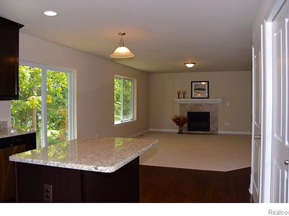 5th image of 9503 Shelby Dr