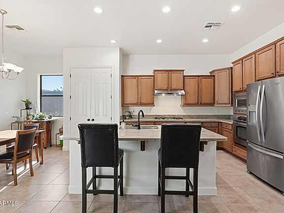 3rd image of 15725 W Berkeley Rd