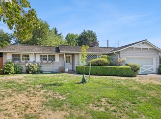 10426 SE Lincoln Ct, Portland, OR 97216