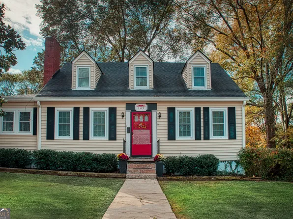 145 Moore St, Trion, GA 30753