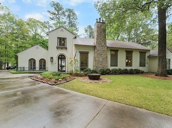 5879 Barrow Pl, Saint Francisville, LA 70775