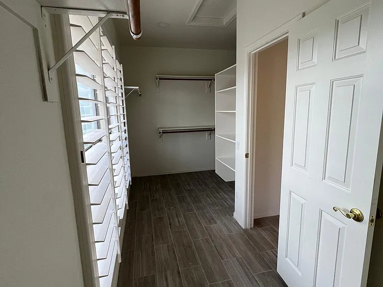 814 W Beechnut Dr — Photo 23
