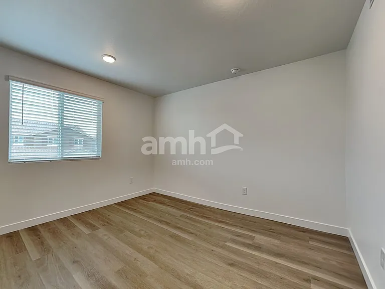 9717 W Tamarisk Ave — Photo 20