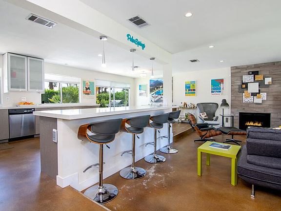 4th image of 820 N Calle Quetzal