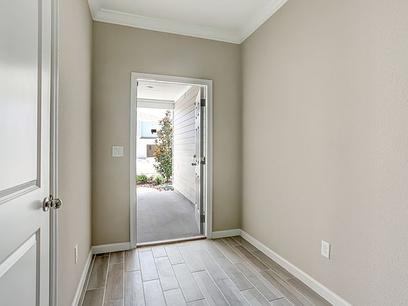 5th image of 2635 Sandy Dune Dr #1
