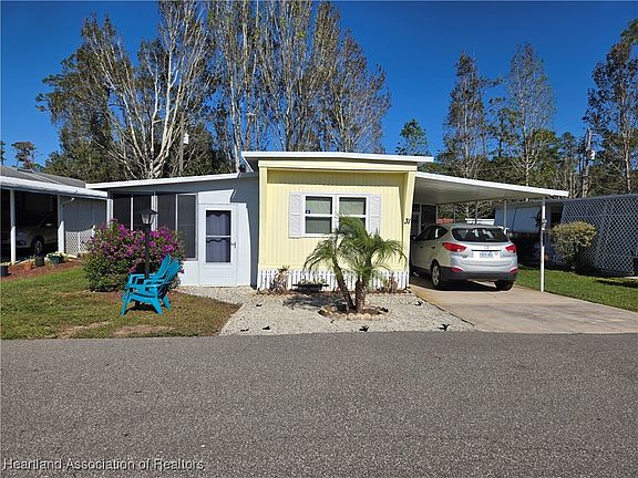 2nd image of 31 Pine Aire Cir
