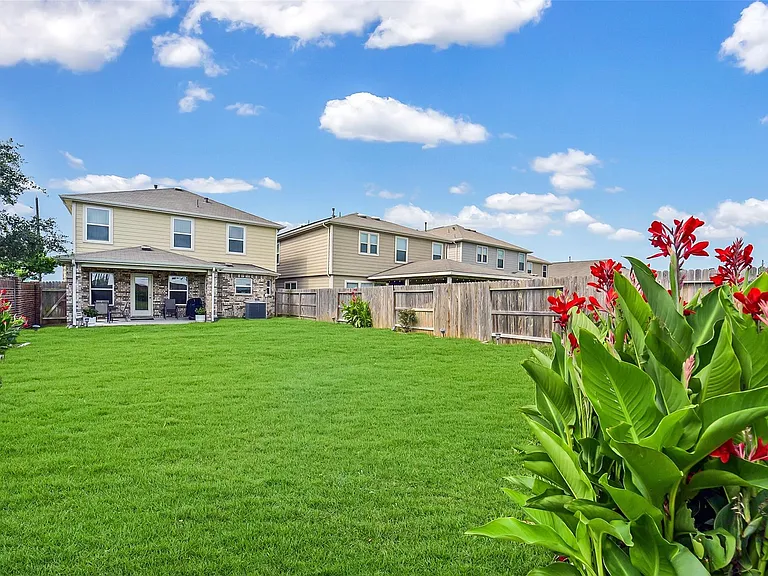 16502 Live Oak Canyon Dr — Photo 30