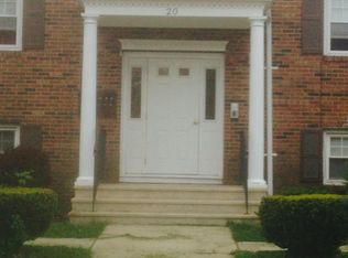 2 Roosevelt Ave APT 1, Johnston, RI 02919
