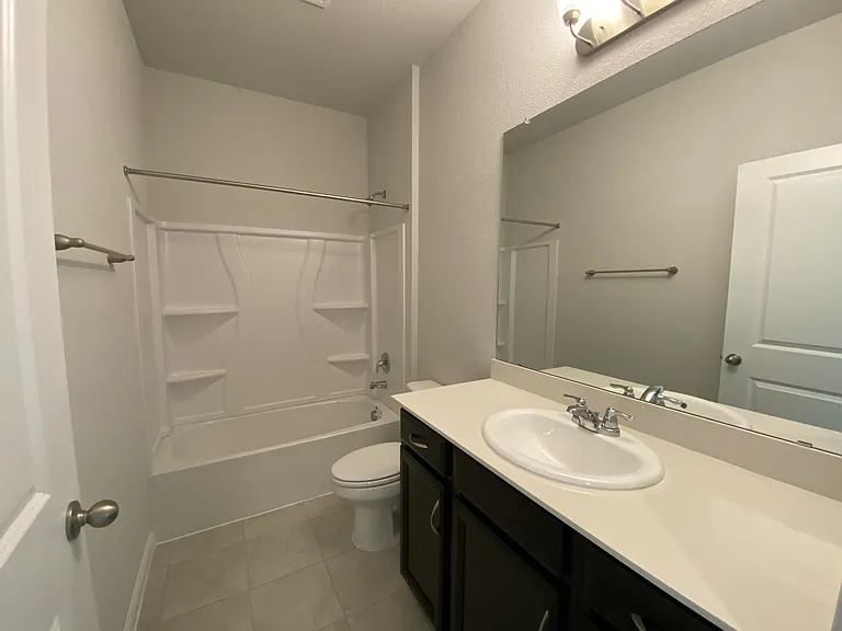 384 Gaida Loop — Photo 10