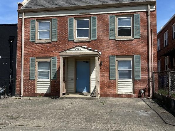 2206 Summit St APT C