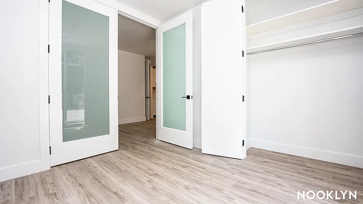 Rented by Nooklyn NYC LLC | media 27