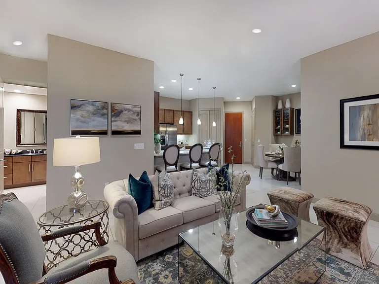 Tuscany Walk Apartments — Photo 9