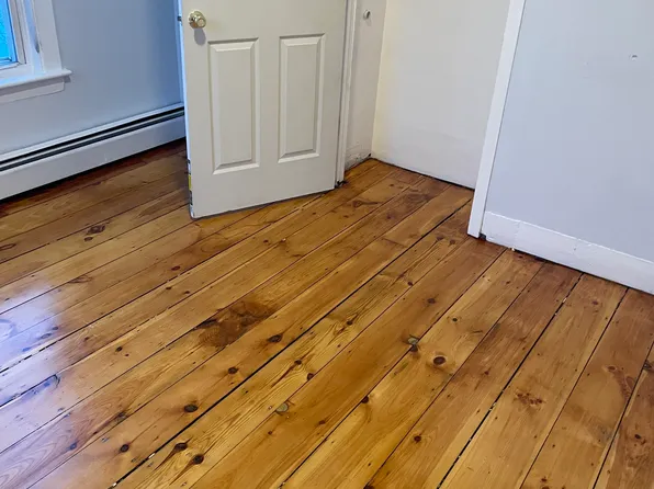 257 Ocean St #3, South Portland, ME 04106