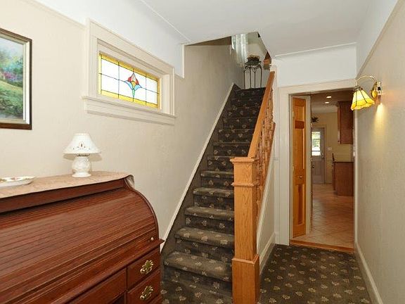 3rd image of 456 Macatee Pl.