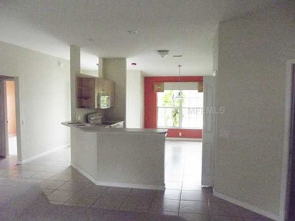 5th image of 4877 La France Ave