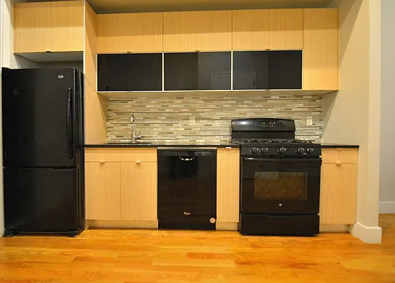 Rented by Hagstrom Management Inc | media 37