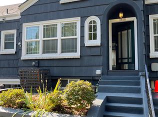 1011 SE 21st Ave, Portland, OR 97214