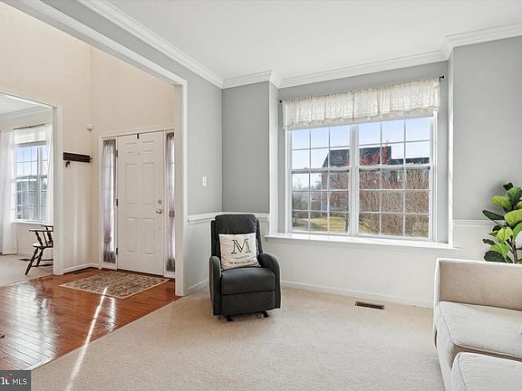 3rd image of 169 Patriot Ln