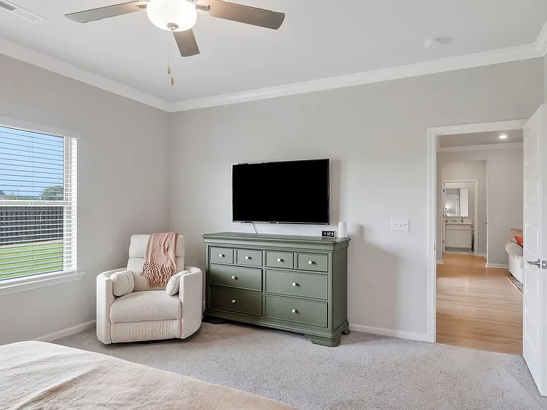 101 Stockholm Ln — Photo 20